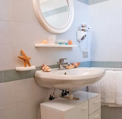 Riviera * 阿尔巴·阿德里亚蒂卡