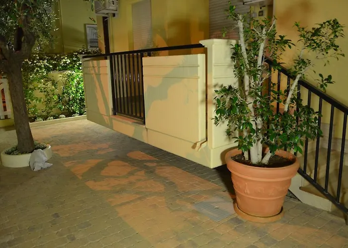 Riviera Apartment Alba Adriatica