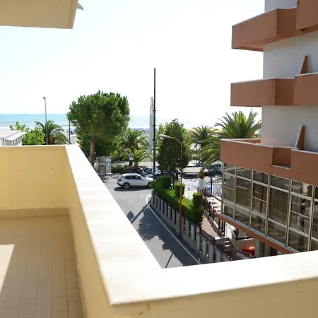 Riviera Apartmán Alba Adriatica