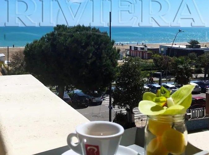Riviera Daire *